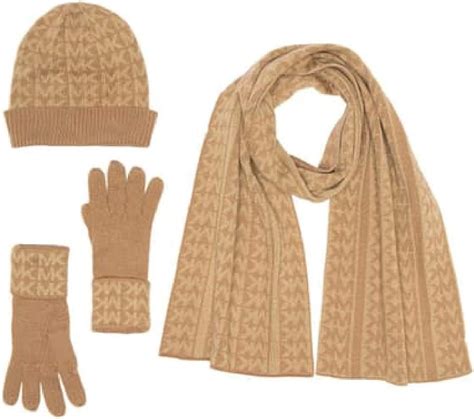 ensemble tuque mitaine foulard michael kors|Chapeaux et gants pour femmes .